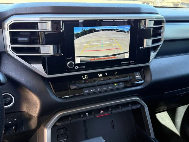 2023 Toyota Tundra - Image 22