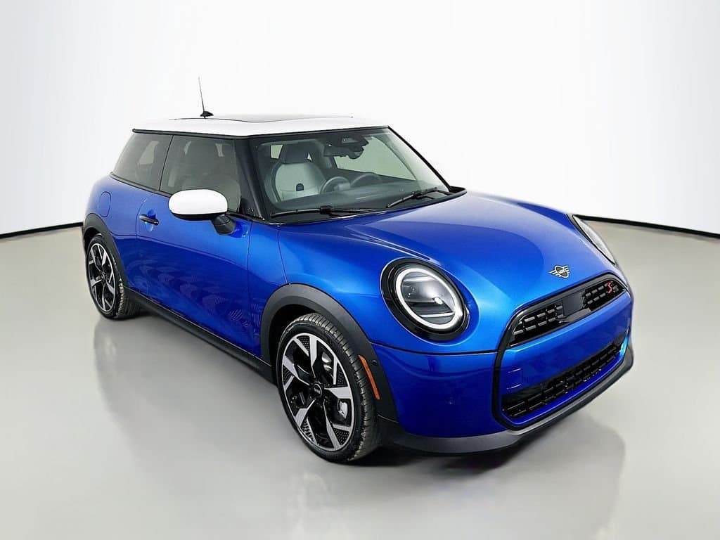 2025 MINI COOPER - Image 4