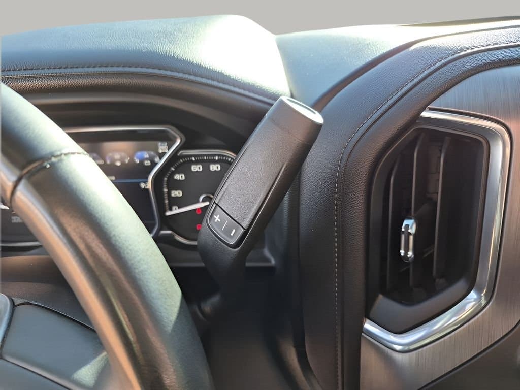 2023 GMC Sierra 2500HD - Image 38