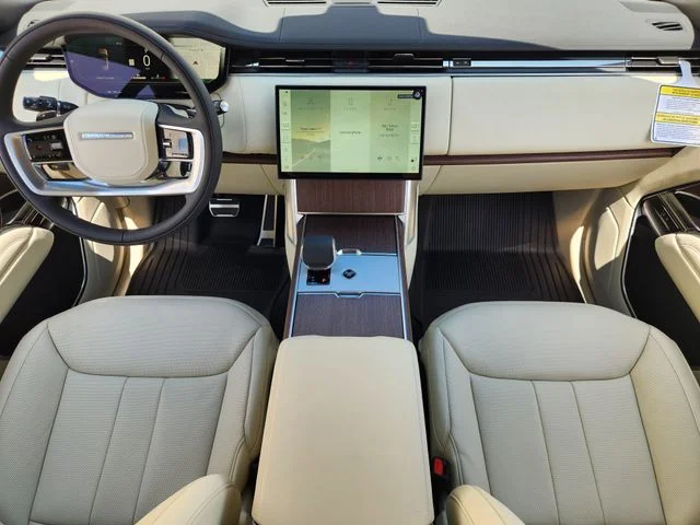 2026 Land Rover Range Rover - Image 19