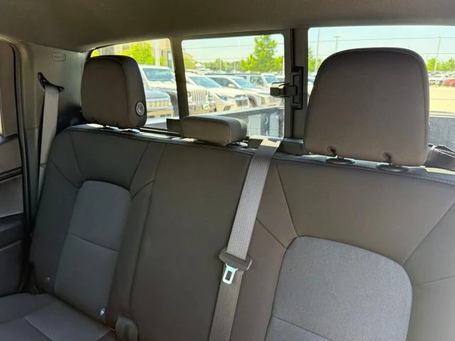 2025 Chevrolet Colorado - Image 25