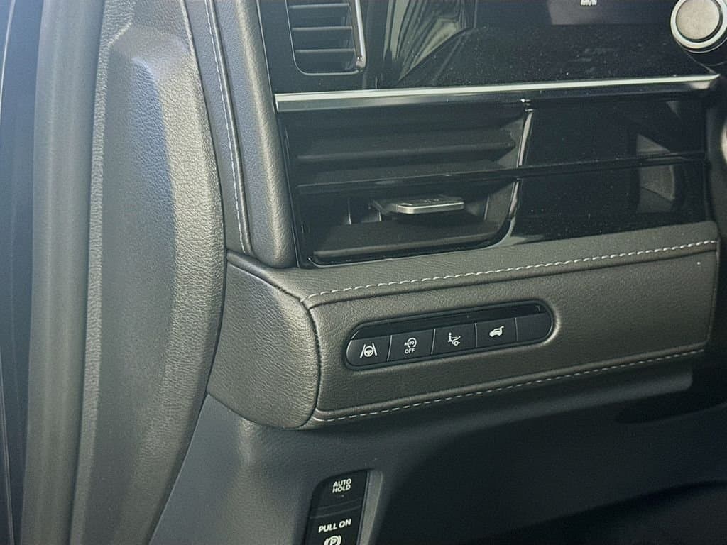 2026 INFINITI QX80 - Image 11