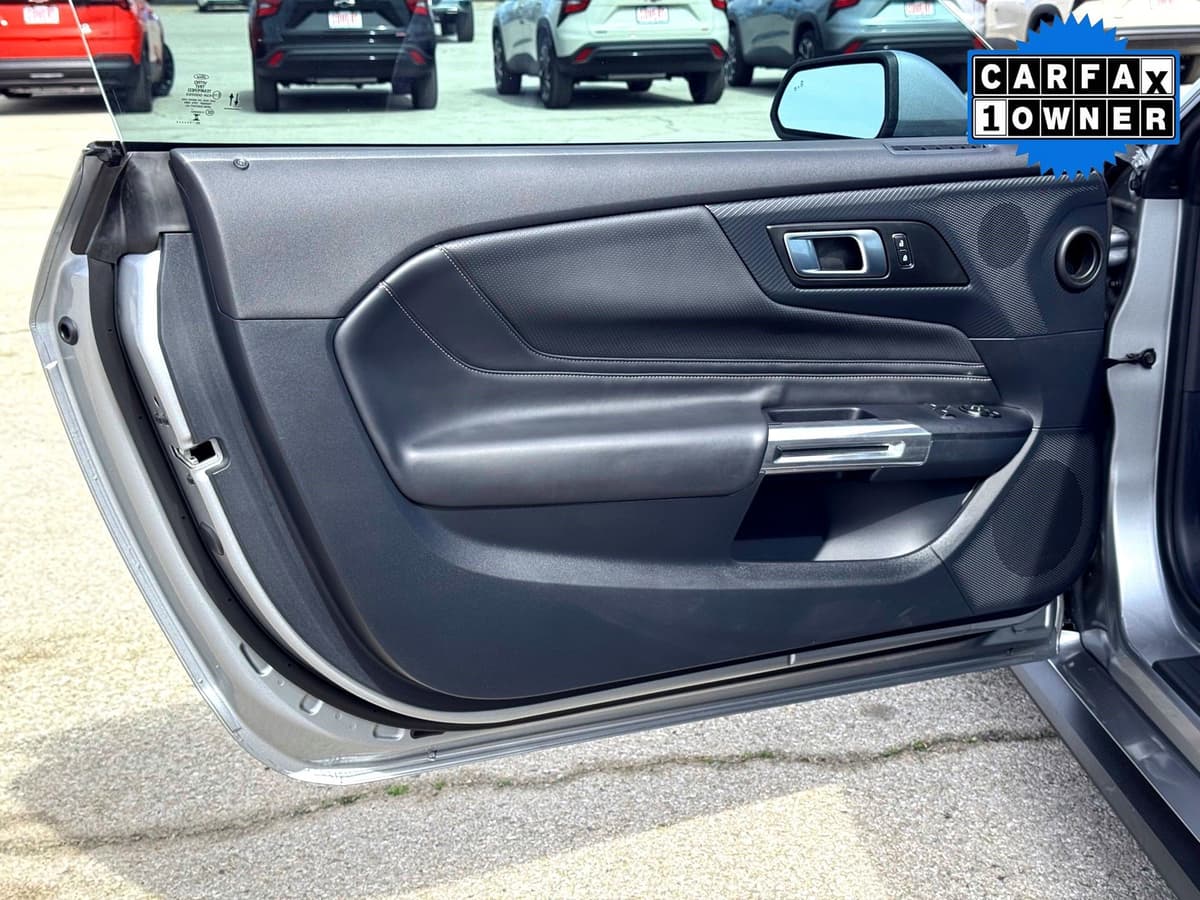 2024 Ford Mustang - Image 16