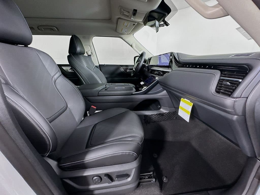 2026 INFINITI QX80 - Image 37