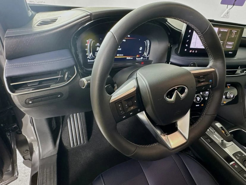 2026 INFINITI QX60 - Image 13