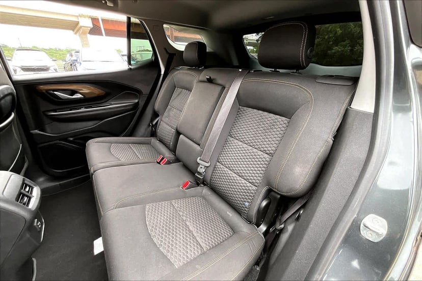 2020 GMC Terrain - Image 20