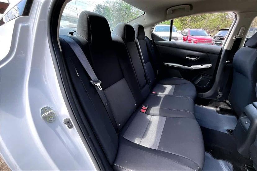 2022 Nissan Sentra - Image 19