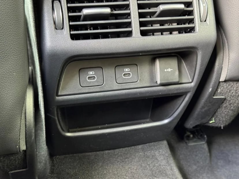 2025 Land Rover Discovery Sport - Image 22