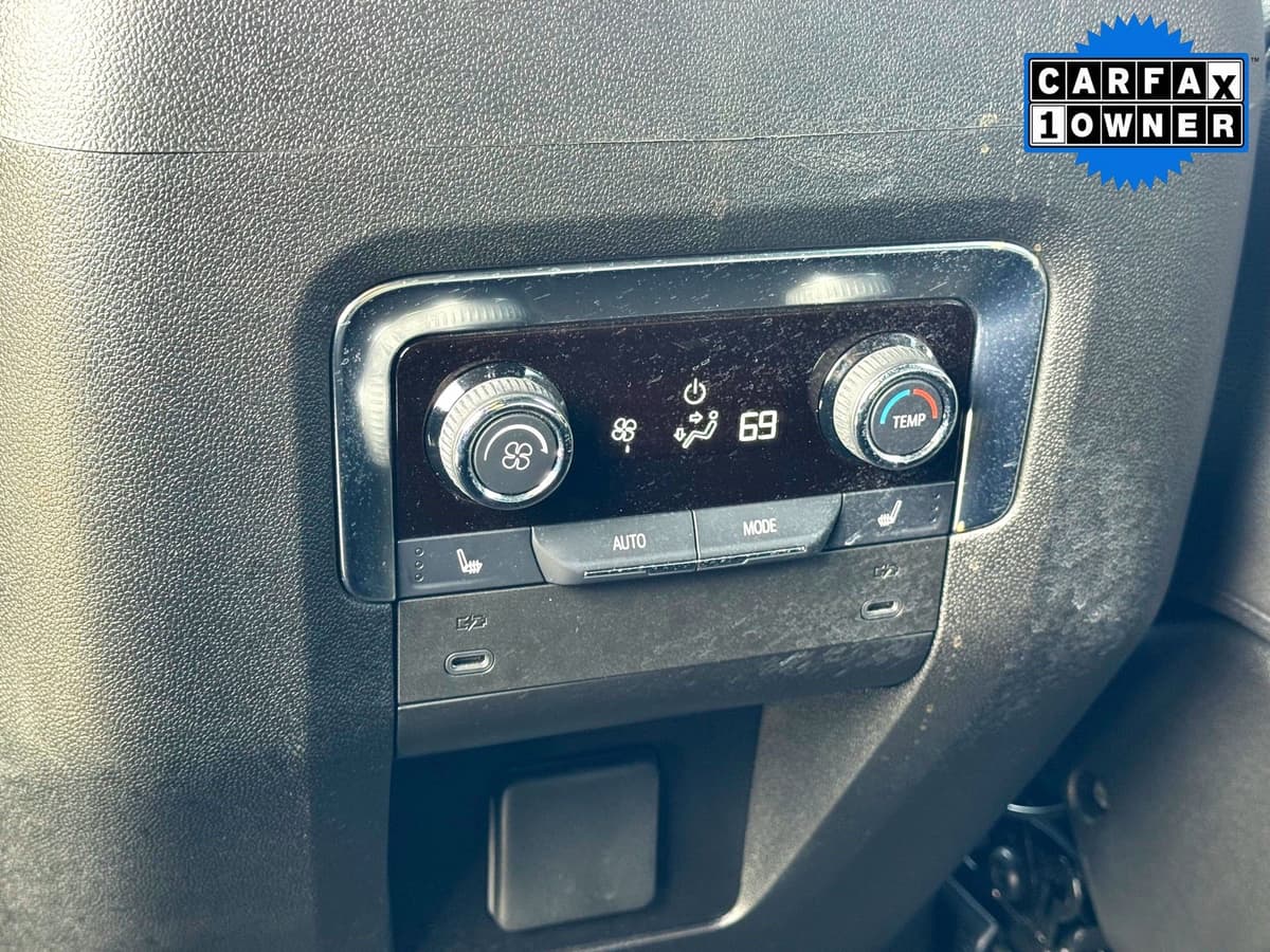 2025 Chevrolet Tahoe - Image 22