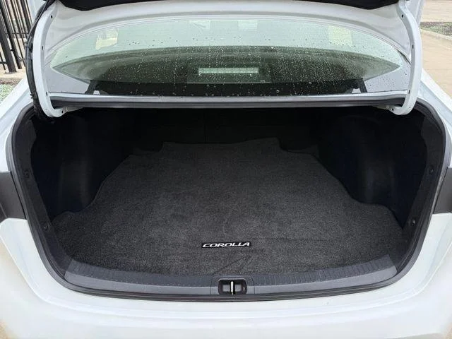 2025 Toyota COROLLA HYBRID - Image 27