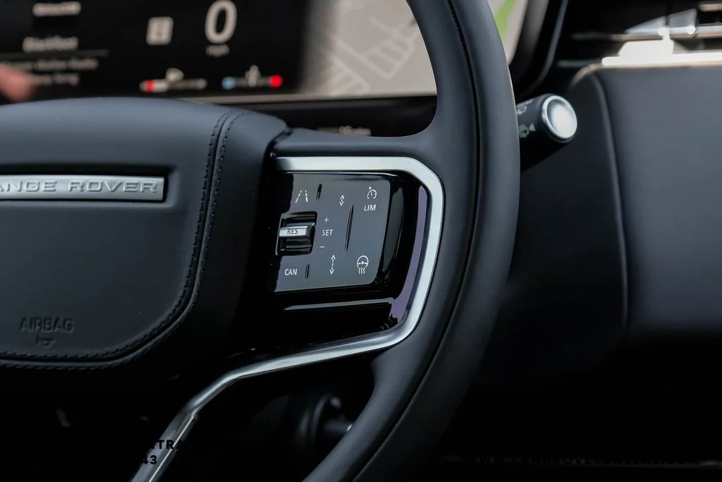 2026 Land Rover Range Rover Sport - Image 17