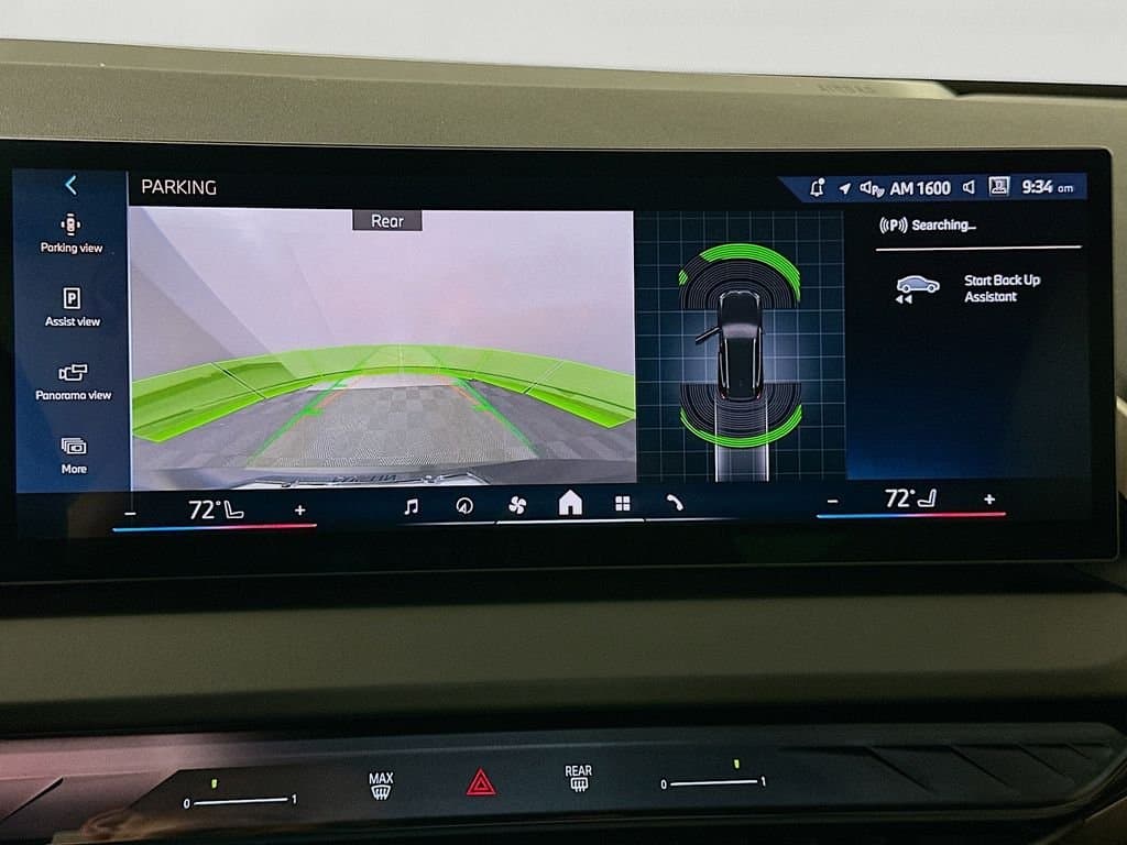 2025 BMW X3 - Image 13