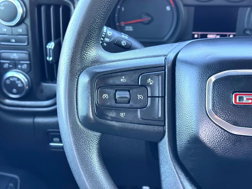 2024 GMC Sierra 2500HD - Image 22