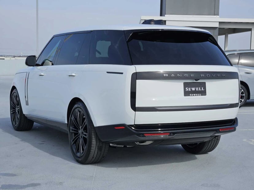 2026 LAND ROVER Range Rover - Image 7