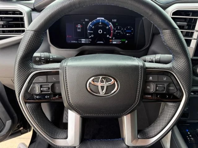 2024 Toyota Tundra Hybrid - Image 13