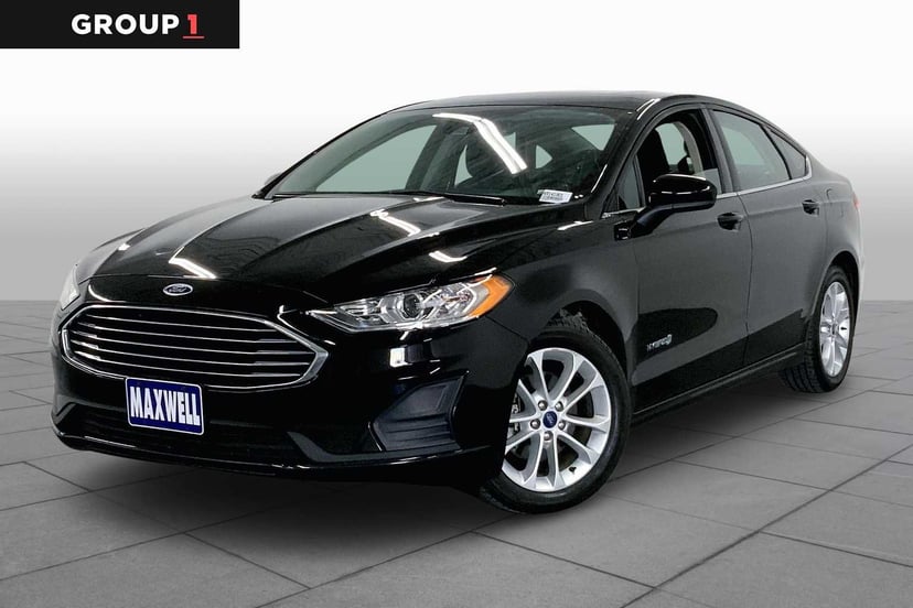 2019 Ford Fusion Hybrid - Image 1