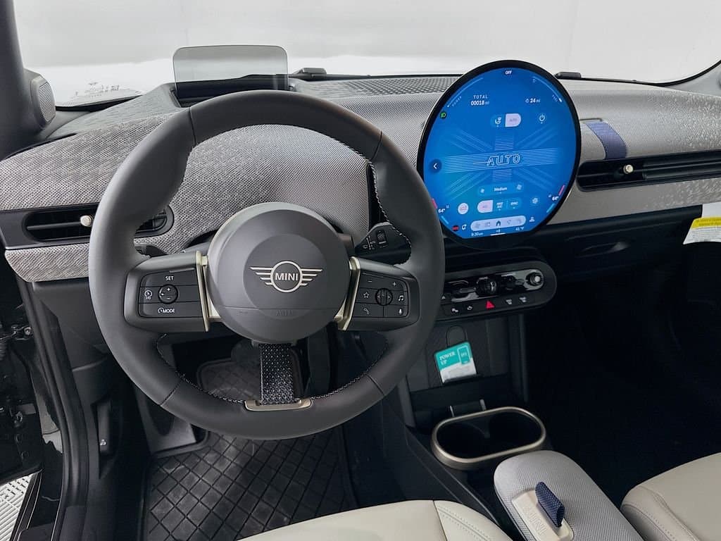 2026 MINI COOPER - Image 19