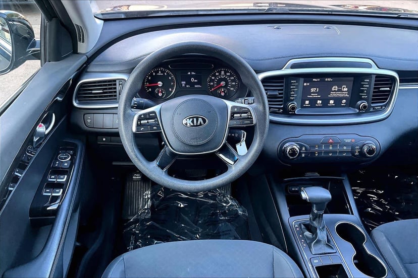 2019 Kia Sorento - Image 6