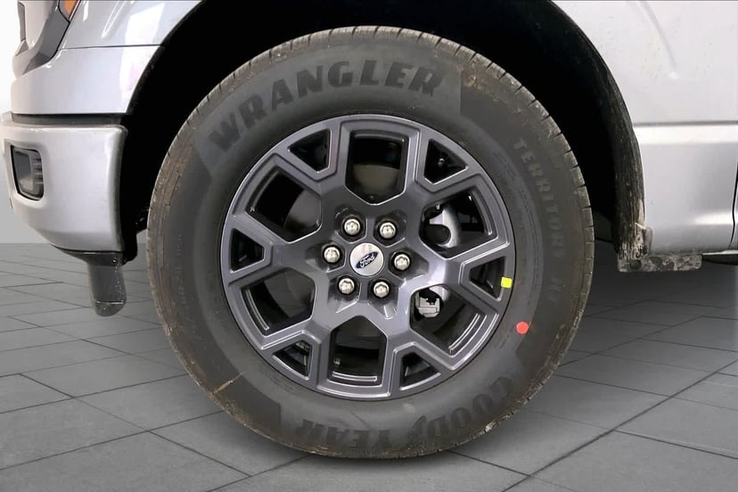 2026 Ford F-150 - Image 9