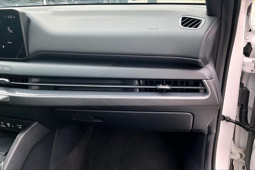2025 Kia K4 - Image 19