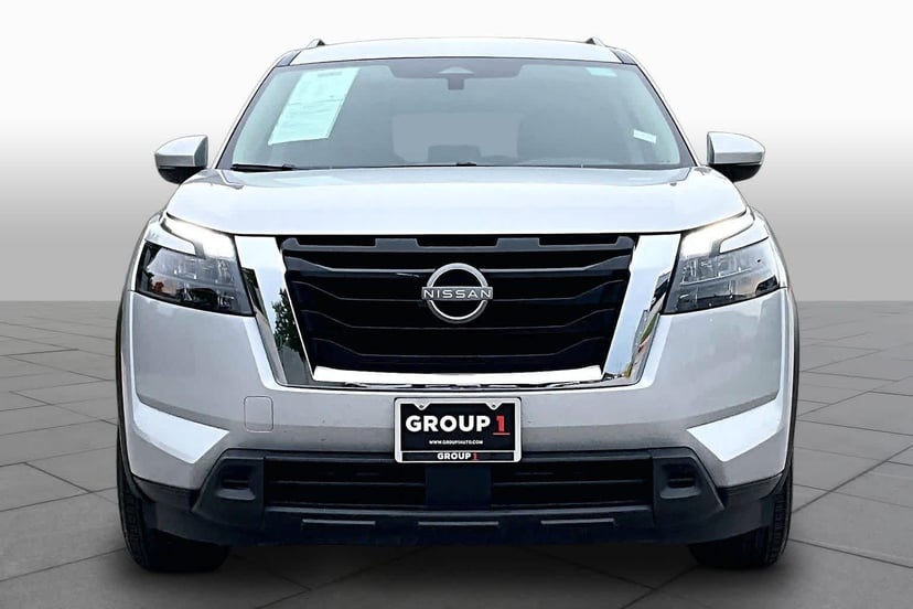 2025 Nissan Pathfinder - Image 4