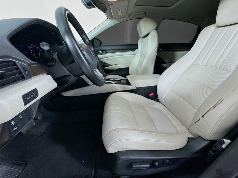 2022 Honda Accord - Image 26