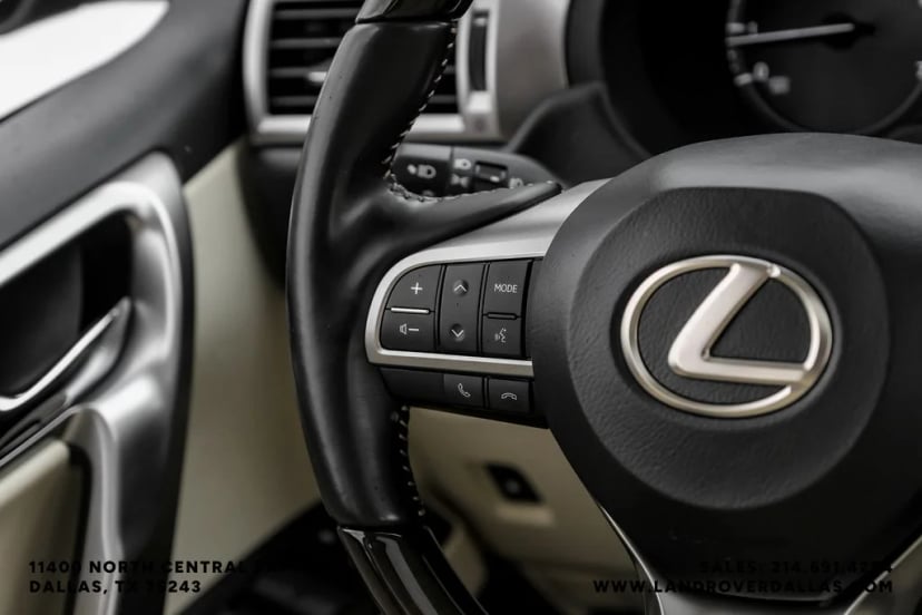 2023 Lexus GX - Image 15