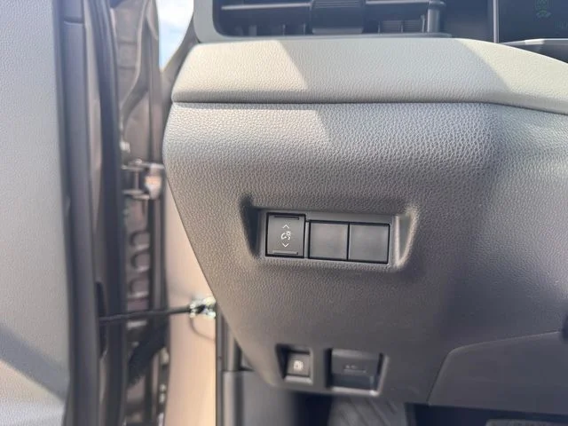 2026 Toyota RAV4 Plug-in Hybrid - Image 16