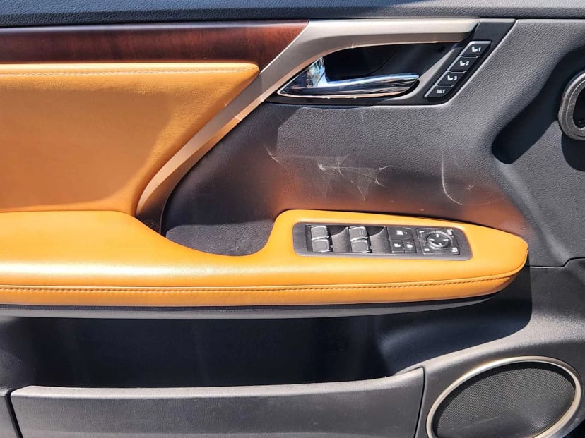2022 Lexus RX 350 - Image 23