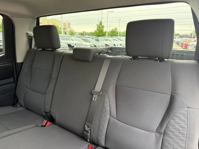 2023 Toyota Tundra - Image 22