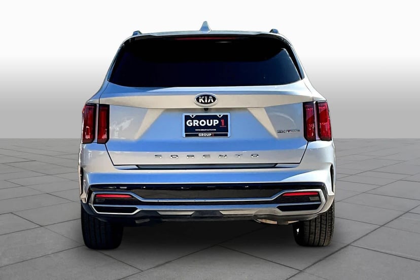 2021 Kia Sorento - Image 5