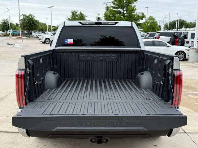 2023 Toyota Tundra Hybrid - Image 29
