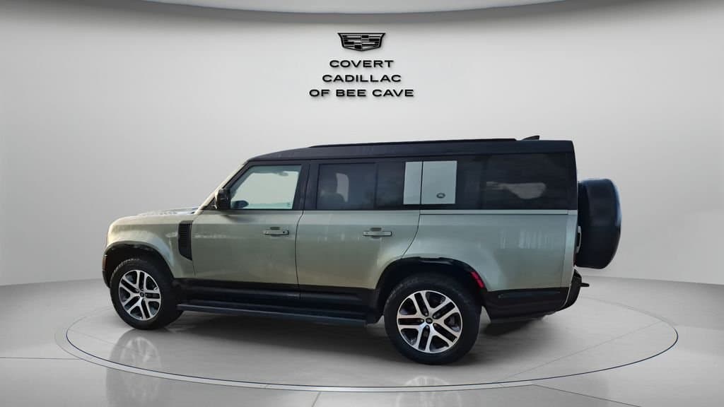 2024 Land Rover Defender 130 - Image 6