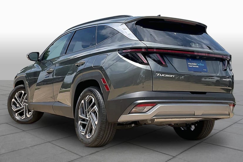 2025 Hyundai Tucson Hybrid - Image 12