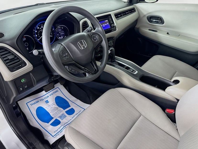 2016 Honda HR-V - Image 10