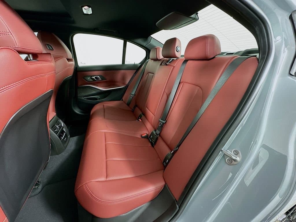 2026 BMW 3 Series - Image 17
