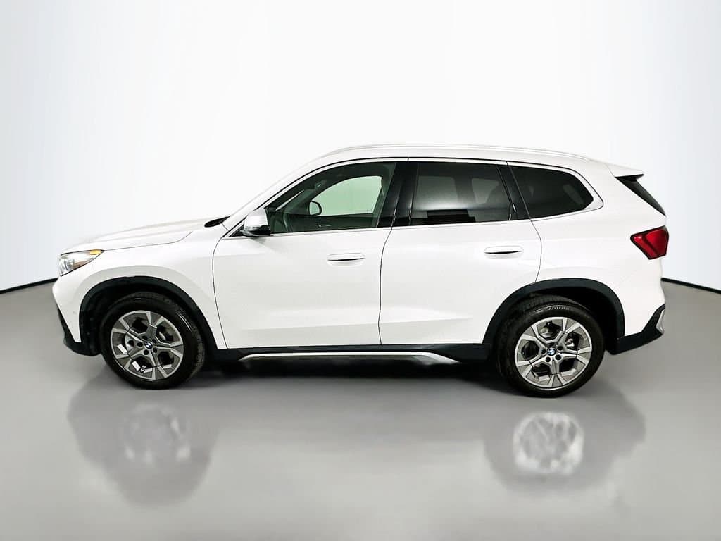 2023 BMW X1 - Image 8