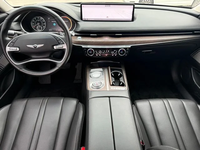 2021 Genesis G80 - Image 23