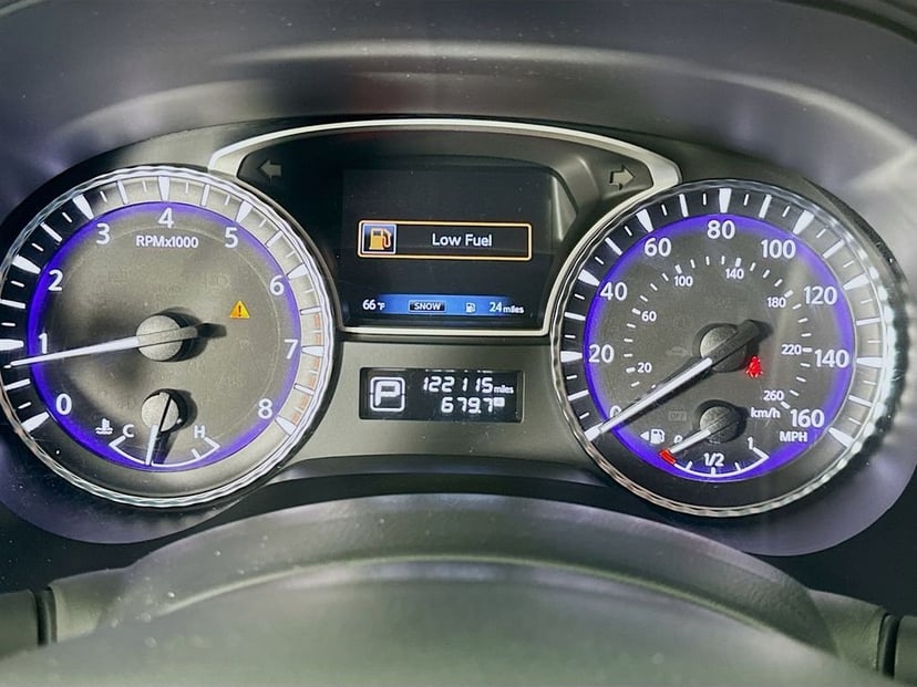 2015 INFINITI QX60 - Image 12