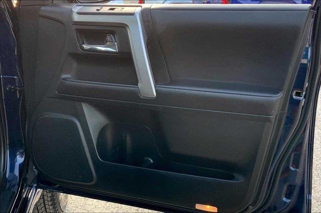 2024 Toyota 4RUNNER - Image 21