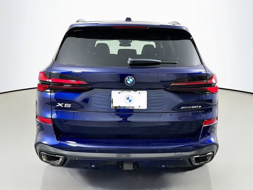 2026 BMW X5 - Image 6