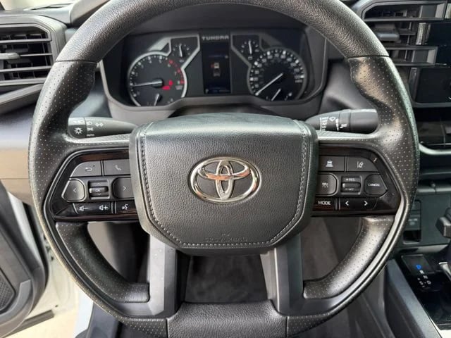 2024 Toyota Tundra - Image 11