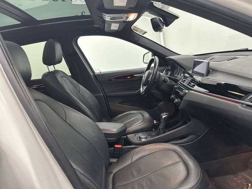 2018 BMW X1 - Image 25