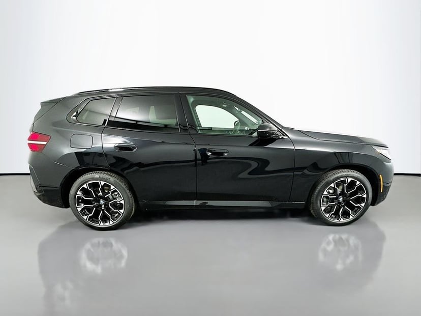 2026 BMW X3 - Image 4