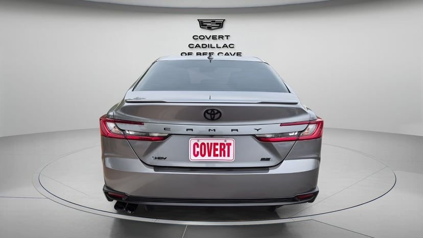2025 Toyota Camry - Image 8