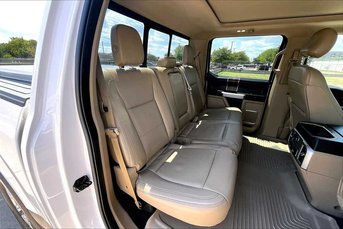 2017 Ford F-150 - Image 19