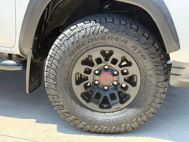2018 Toyota Tacoma - Image 2