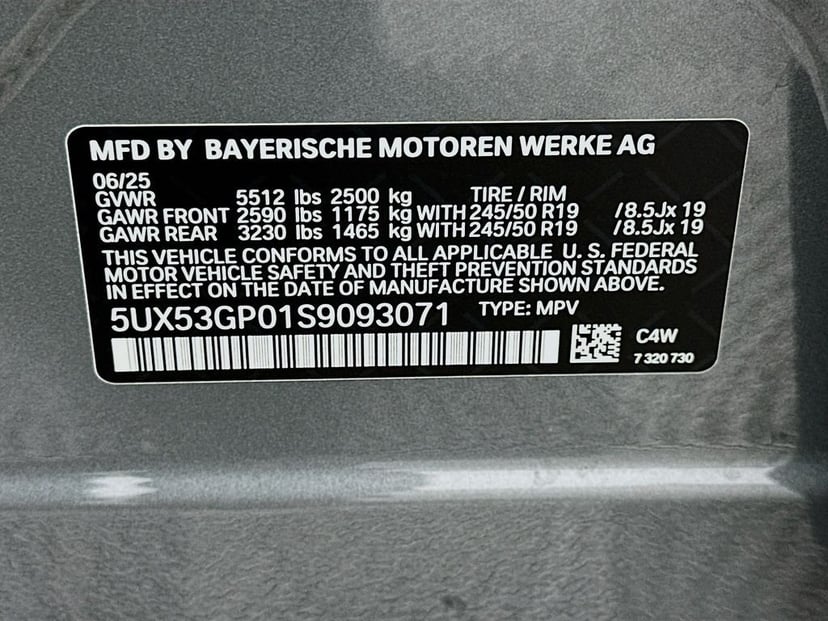 2025 BMW X3 - Image 31