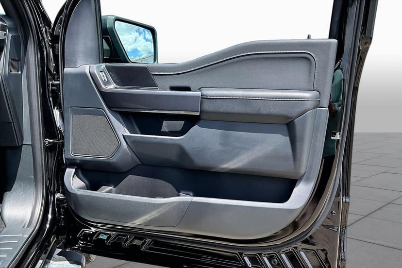 2023 Ford F-150 - Image 23