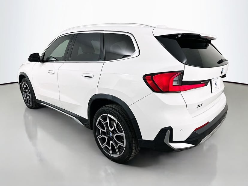 2023 BMW X1 - Image 7